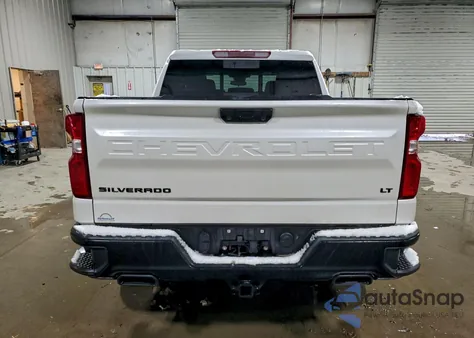 2023 Chevrolet Silverado K1500 Lt Trail Boss z USA, uszkodzony, nr VIN 3GCUDFED6PG353045